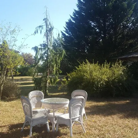 Maison Du 18e De Charme Au Calme Idrac-Respailles